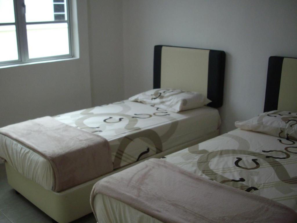 Greenleaf Angsana Homestay ジェラントゥート エクステリア 写真